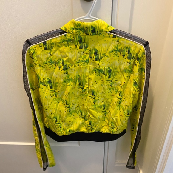 Like New - Andrew Marc Bomber Thin Zip-Up - Size XS - Picture 3 of 3